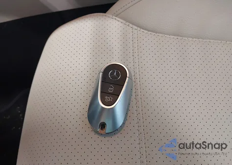 2023 Mercedes-Benz C 300 4Matic из США, поврежденный, VIN W1KAF4HB2PR141583